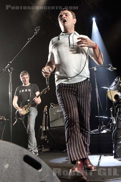 FRUSTRATION - 2016-05-27 - PARIS - Espace Charlie Parker - Grande Halle - 